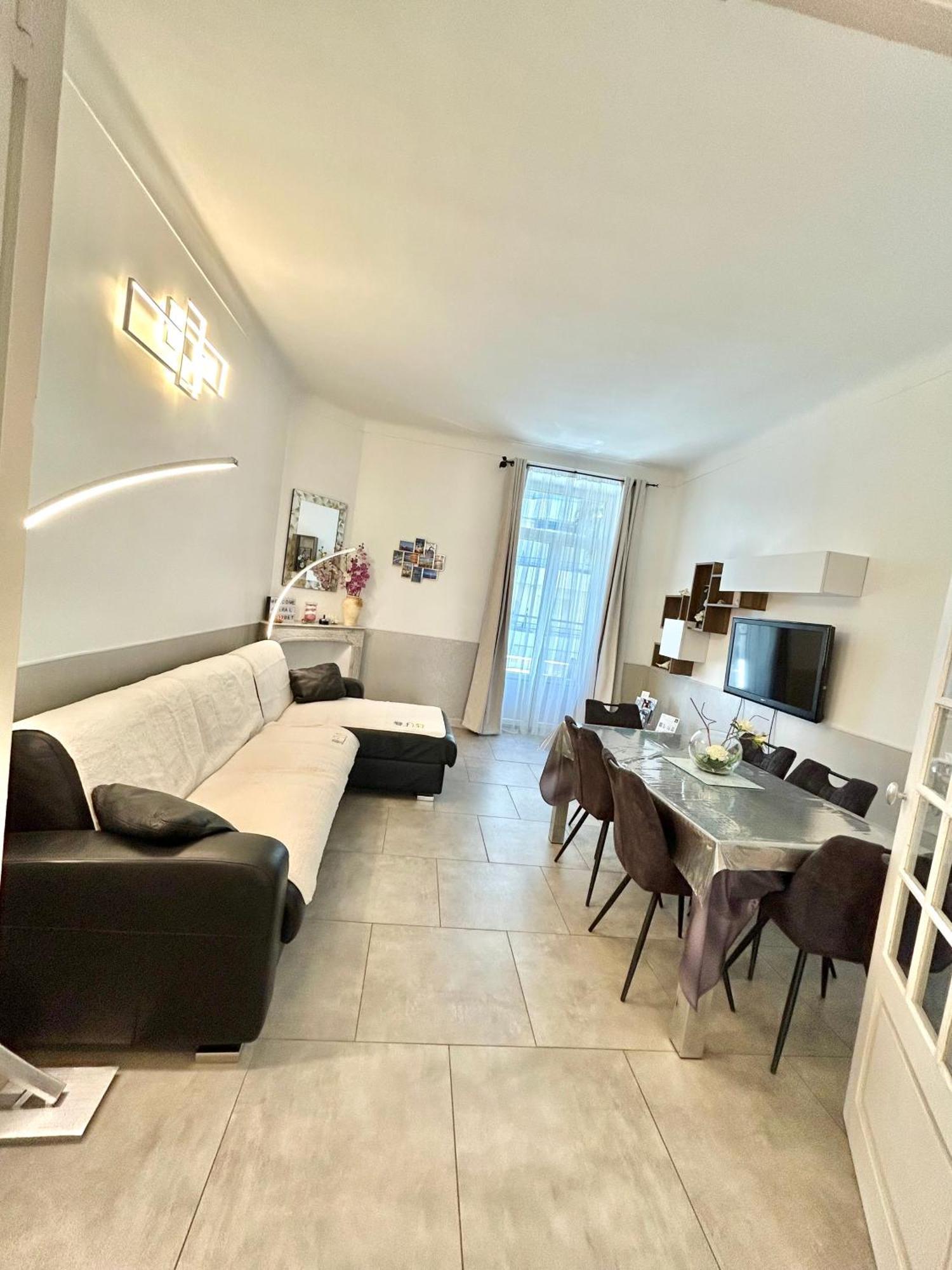Amiral Courbet Apartment