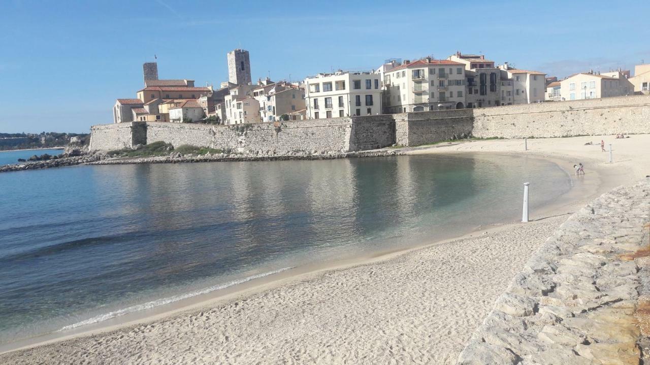 Apartment Amiral Courbet *